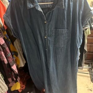 Old Navy Casual Blue Button Down Shirt‎